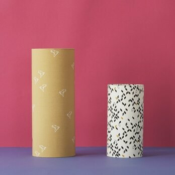 Cylinder fabric table lamp Bye bye birdie